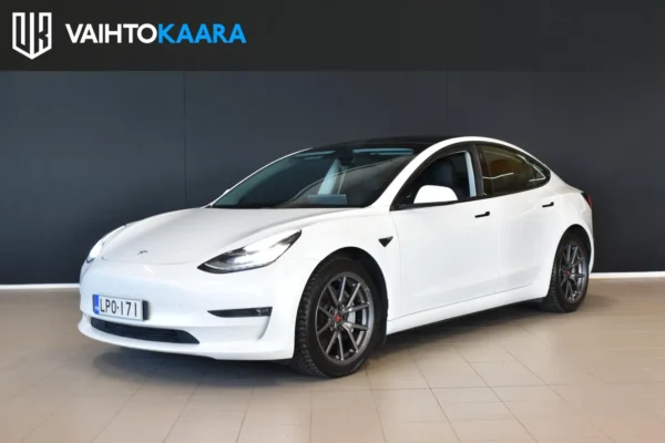 Tesla Model 3 Long Range Dual Motor AWD Refresh # Hieno Suomi-auto #
