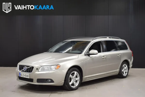 Volvo V70 D3 Momentum Business aut # Suomi-auto, Huoltokirja, Webasto, Vetokoukku, Vakkari, 2x renkaat ja vanteet #