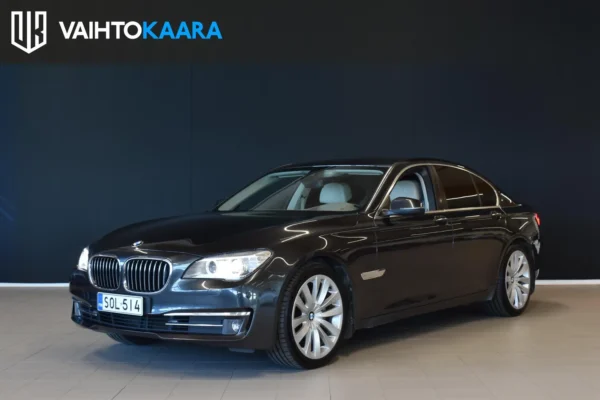 BMW 740 F01 Facelift 740d TwinPower Turbo A xDrive # Xenon-ajovalot, Proffa navi, Nahat, Muistipenkki, HUD, YM! #