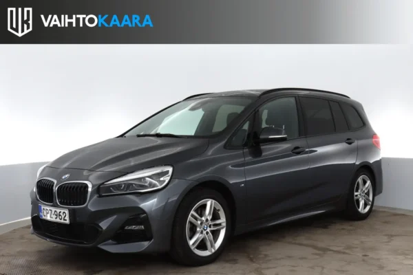 BMW 218 F45 Active Tourer 218i A Business M Sport # Sporttinen perheauto # Vetokoukku, Peruutuskamera, Navi, 2 x renkaat #