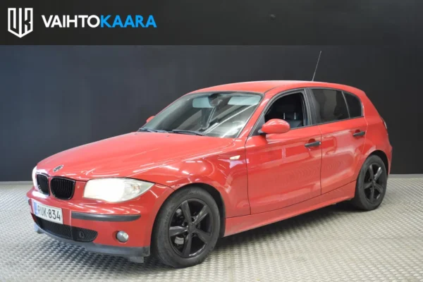 BMW 118 d BUSINESS # Automaatti-ilmastointi, Lohkolämmitin + sisäpistoke, Pysäköintitutka #