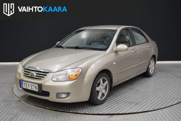 Kia Cerato 2,0 EX Sedan 4D A/T # Vakkari, Peruutustutka, 2x renkaat, Leimaa kesäkuuhun #