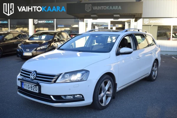 Volkswagen Passat Variant Highline 1,4 TSI MultiFuel 118 kW (160 hv) DSG-automaatti # Panorama, Xenon, Navigointi, Bluetooth #
