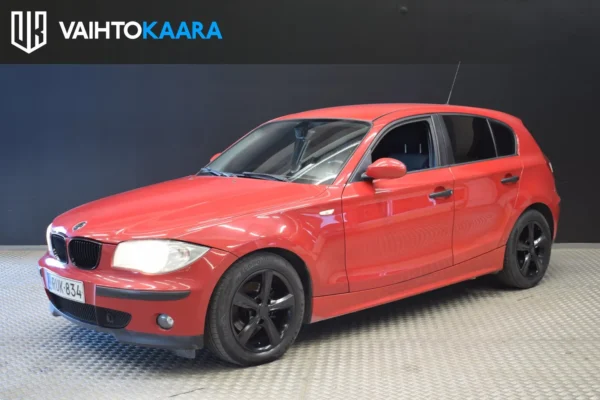 BMW 118 d Business # Automaatti-ilmastointi, Lohkolämmitin + sisäpistoke, Pysäköintitutka Leimaa 08/ 2027 asti #